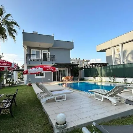 Villa With Private Pool In Alanya Konakli